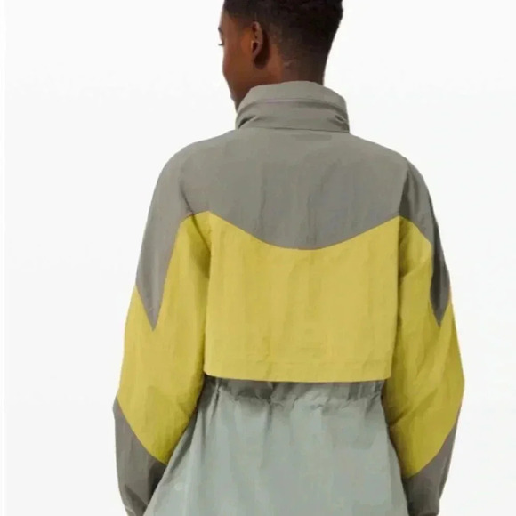 Lululemon | Evergreen Anorak  Jacket - Picture 3 of 11